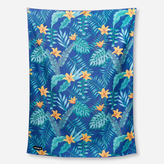 Supersized Blanket Towel: Palms Dusk