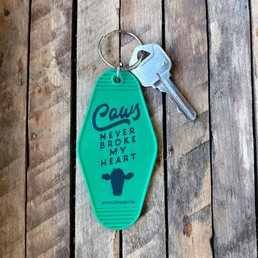 “Cows Never Broke My Heart” Motel Keychain - Wander Together Outfitters