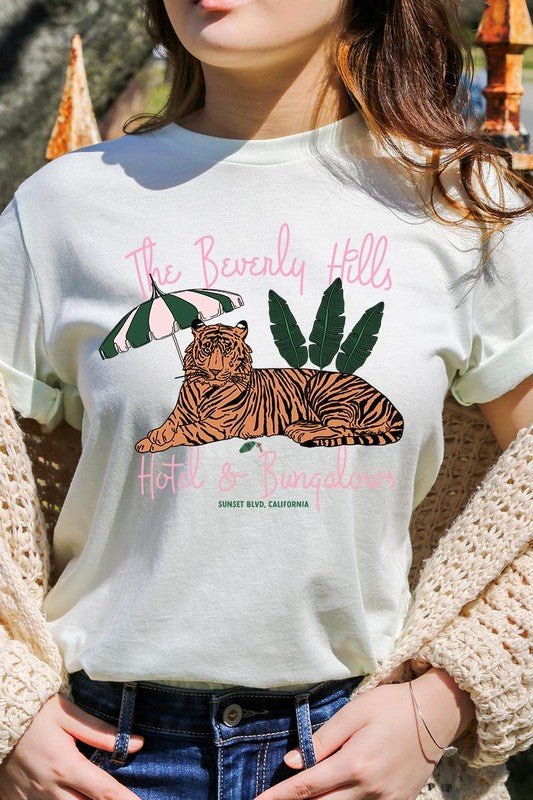 "The Beverly Hills" T-Shirt - Wander Together Outfitters