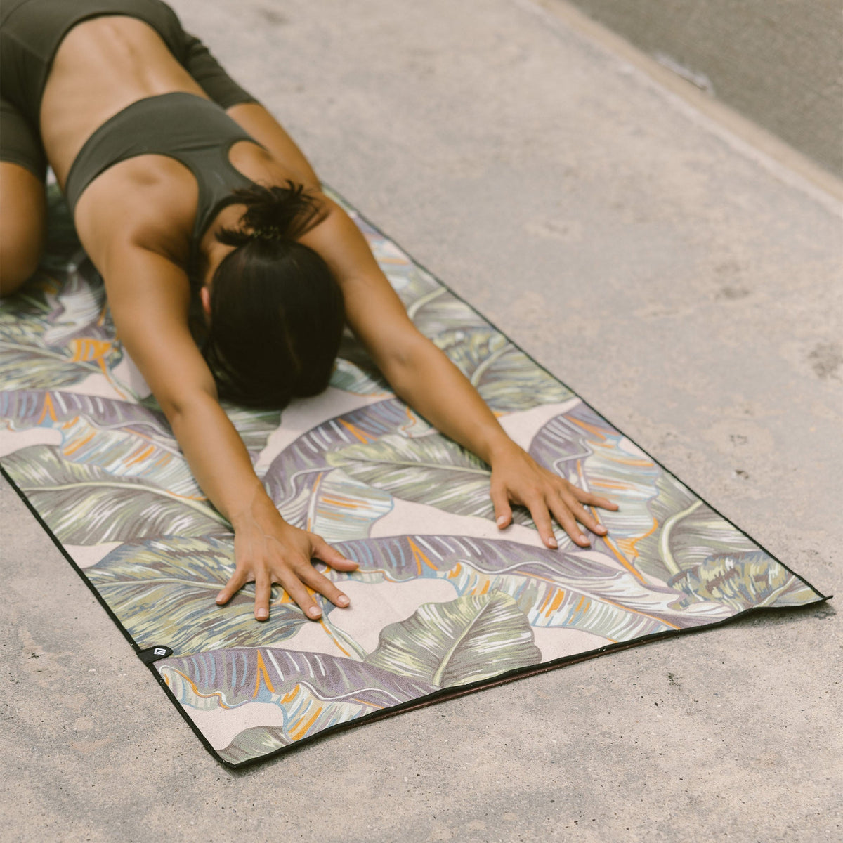 Banana Leaf Green Quick Dry Original Towel - Wander Together Outfitters