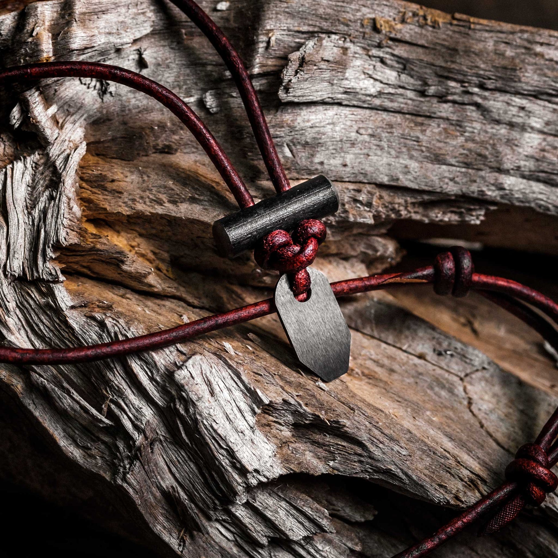 Bushcraft Necklace™ Fire Starting Unisex Necklace - Wander Together Outfitters