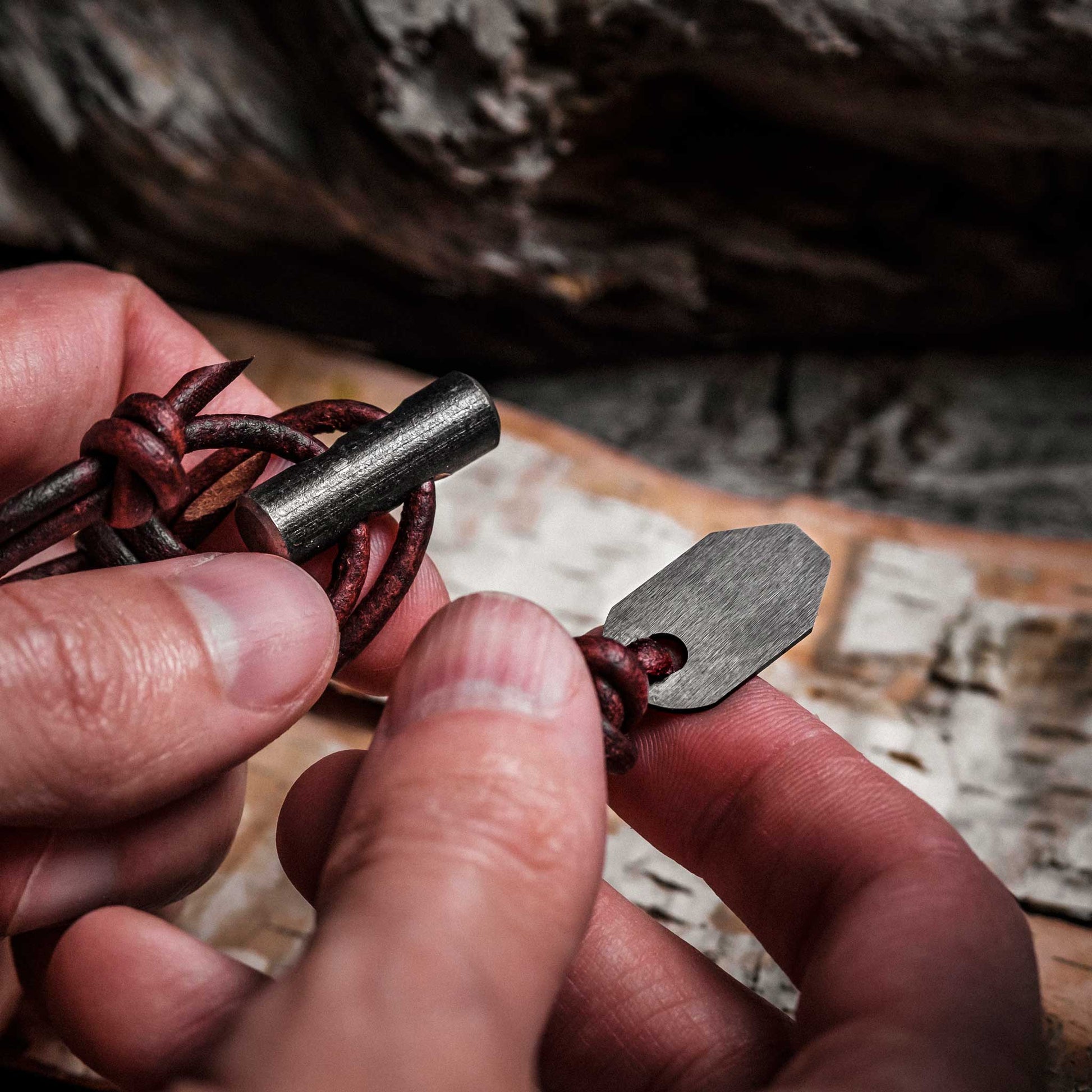 Bushcraft Necklace™ Fire Starting Unisex Necklace - Wander Together Outfitters