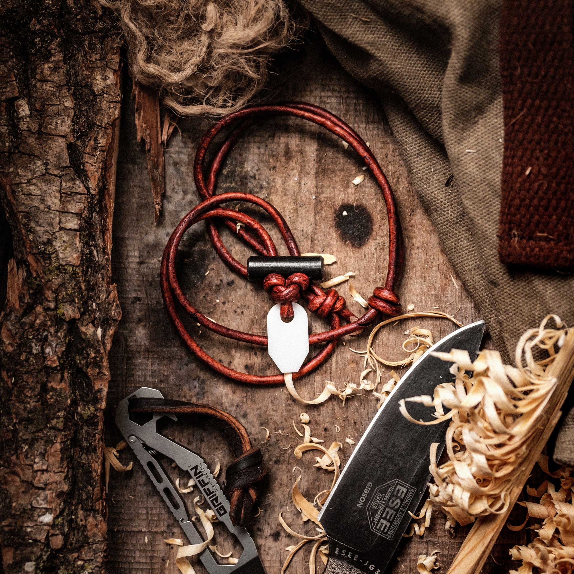 Bushcraft Necklace™ Fire Starting Unisex Necklace - Wander Together Outfitters