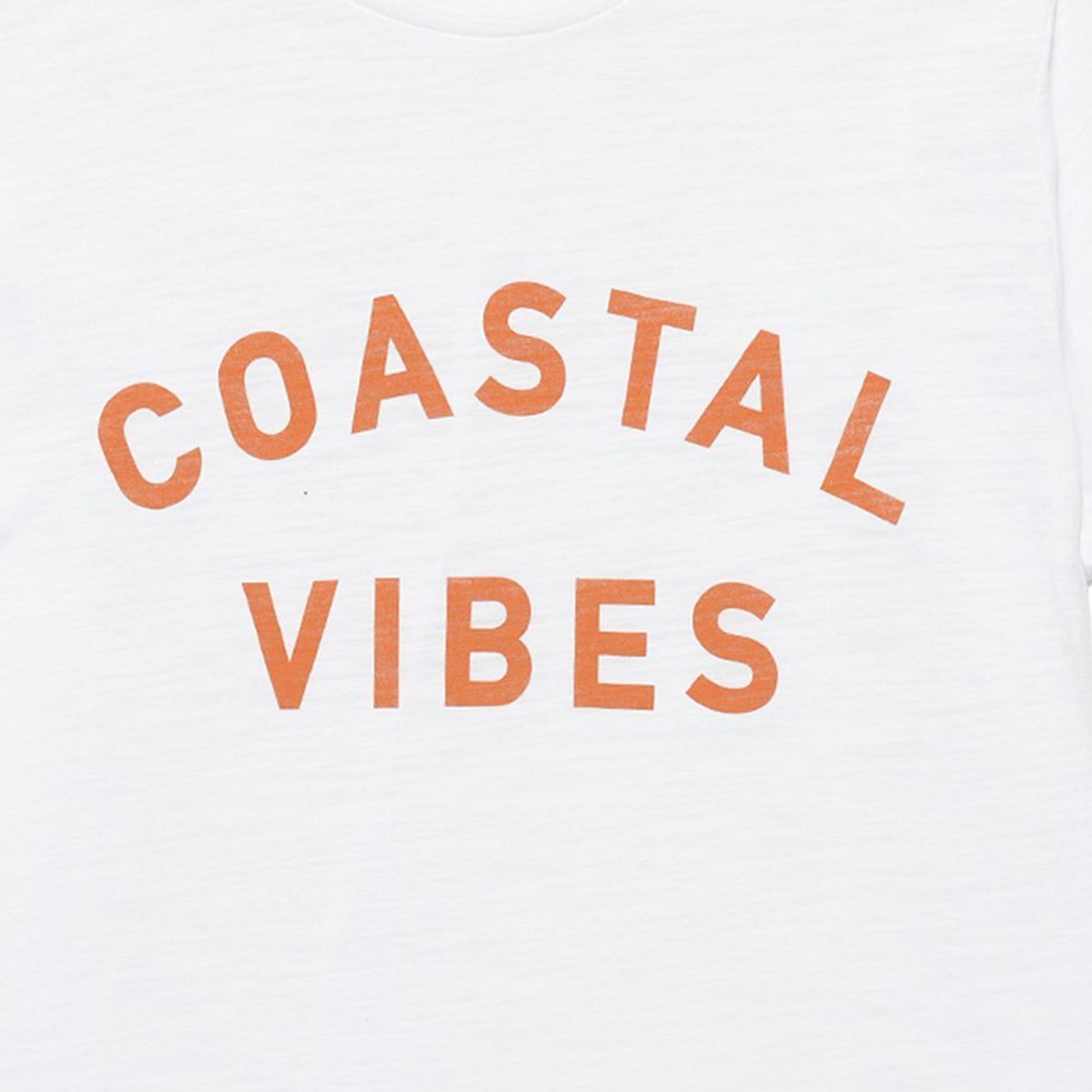 Coastal Vibes Women's Tee - Wander Together Outfitters