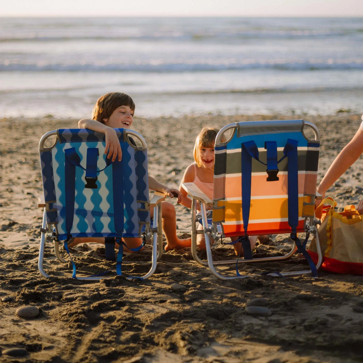 Easy Chair: Stripes Retro - Wander Together Outfitters