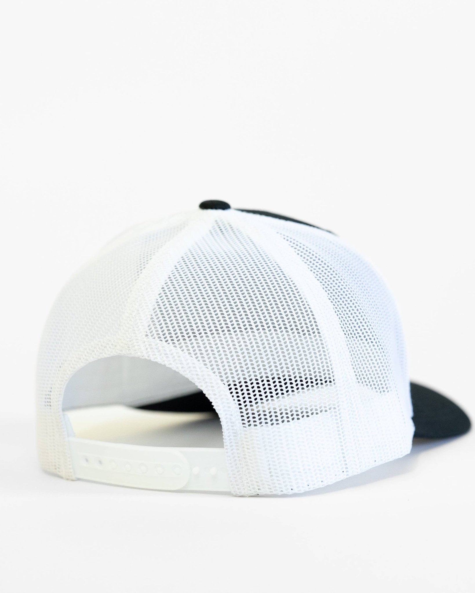 "Everything Hurts" Snapback Trucker Hat - Wander Together Outfitters