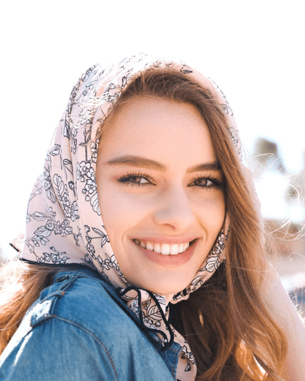 Feminine Floral Bandana - Wander Together Outfitters