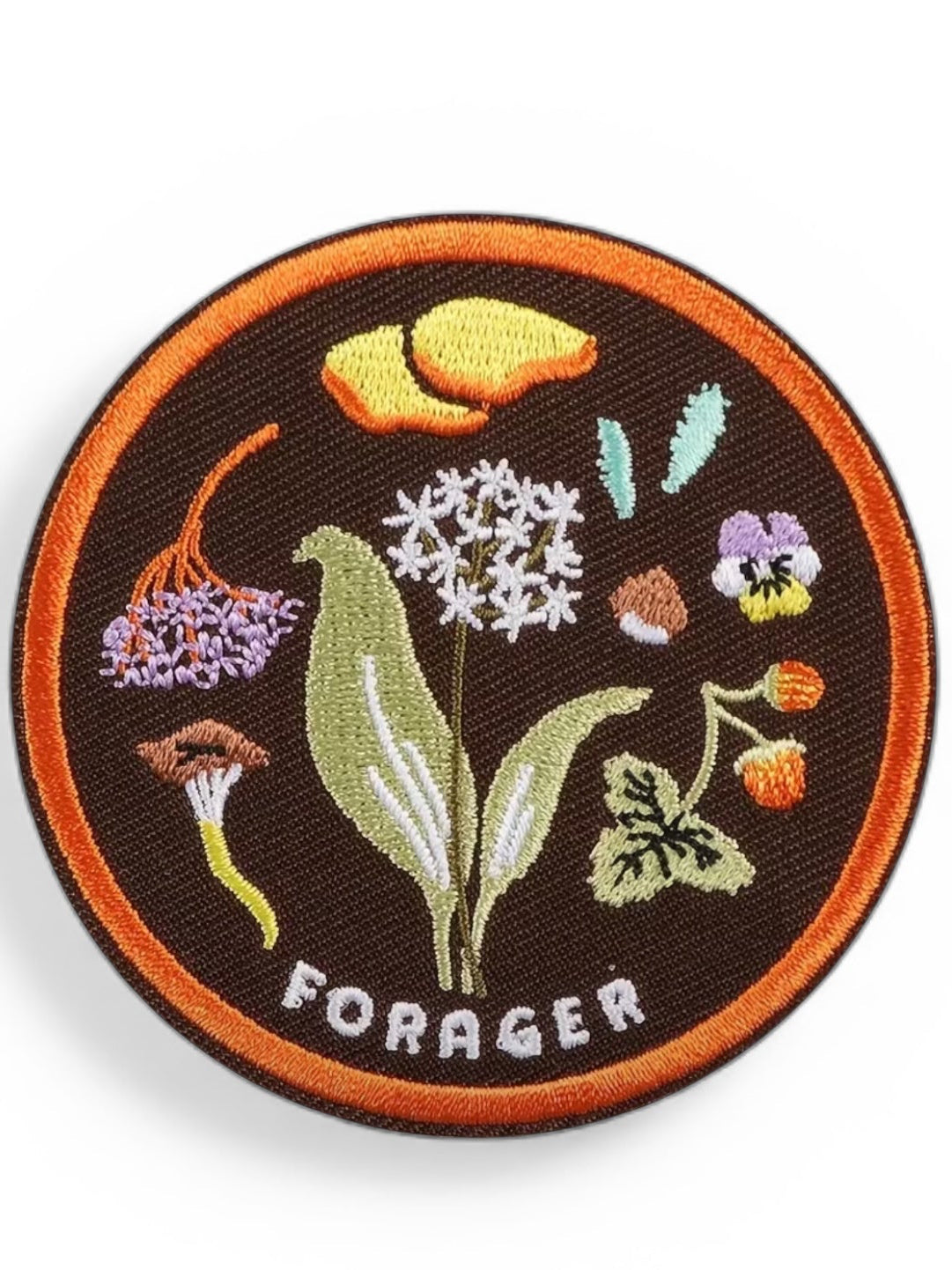 “Forager” Round Iron On Embroidered Patch (Plants, Berries) - Wander Together Outfitters