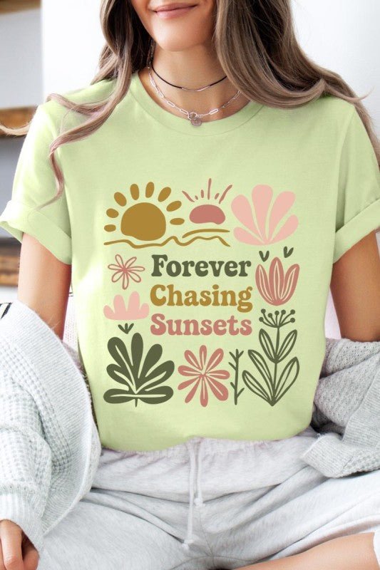 "Forever Chasing Sunsets" Graphic Jersey Tee - Wander Together Outfitters