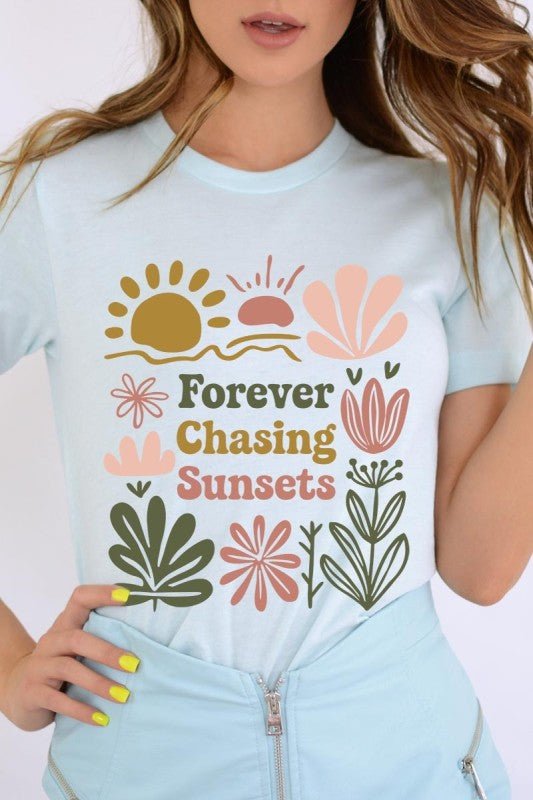 "Forever Chasing Sunsets" Graphic Jersey Tee - Wander Together Outfitters