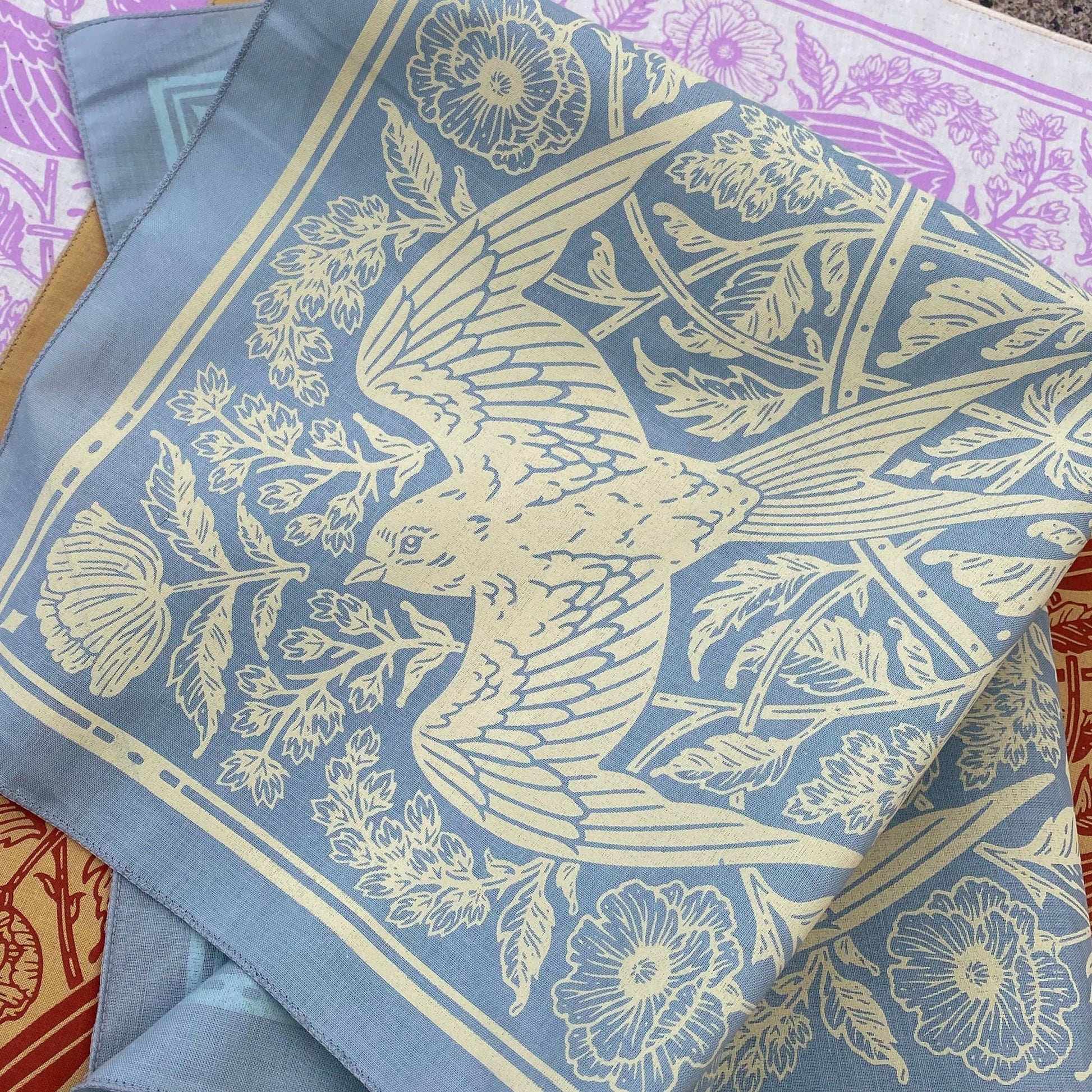 Heather Barn Swallow Bandana - Wander Together Outfitters