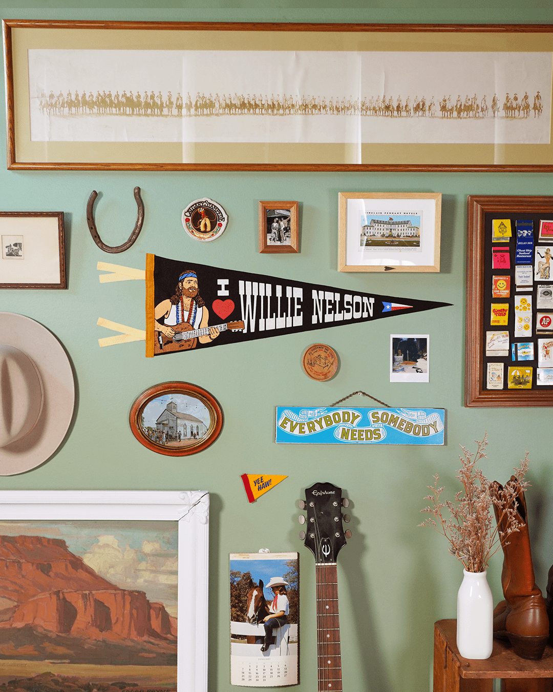 "I Heart Willie Nelson" Pennant - Wander Together Outfitters