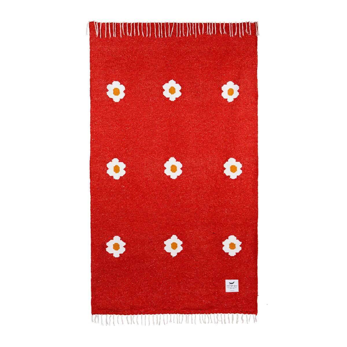 Lazy Daisy Blanket - Wander Together Outfitters