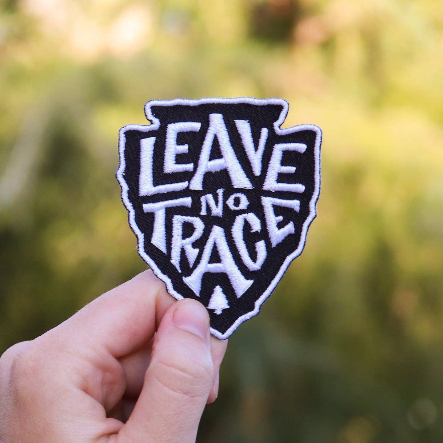 "Leave No Trace" Iron On Embroidered Patch - Wander Together Outfitters