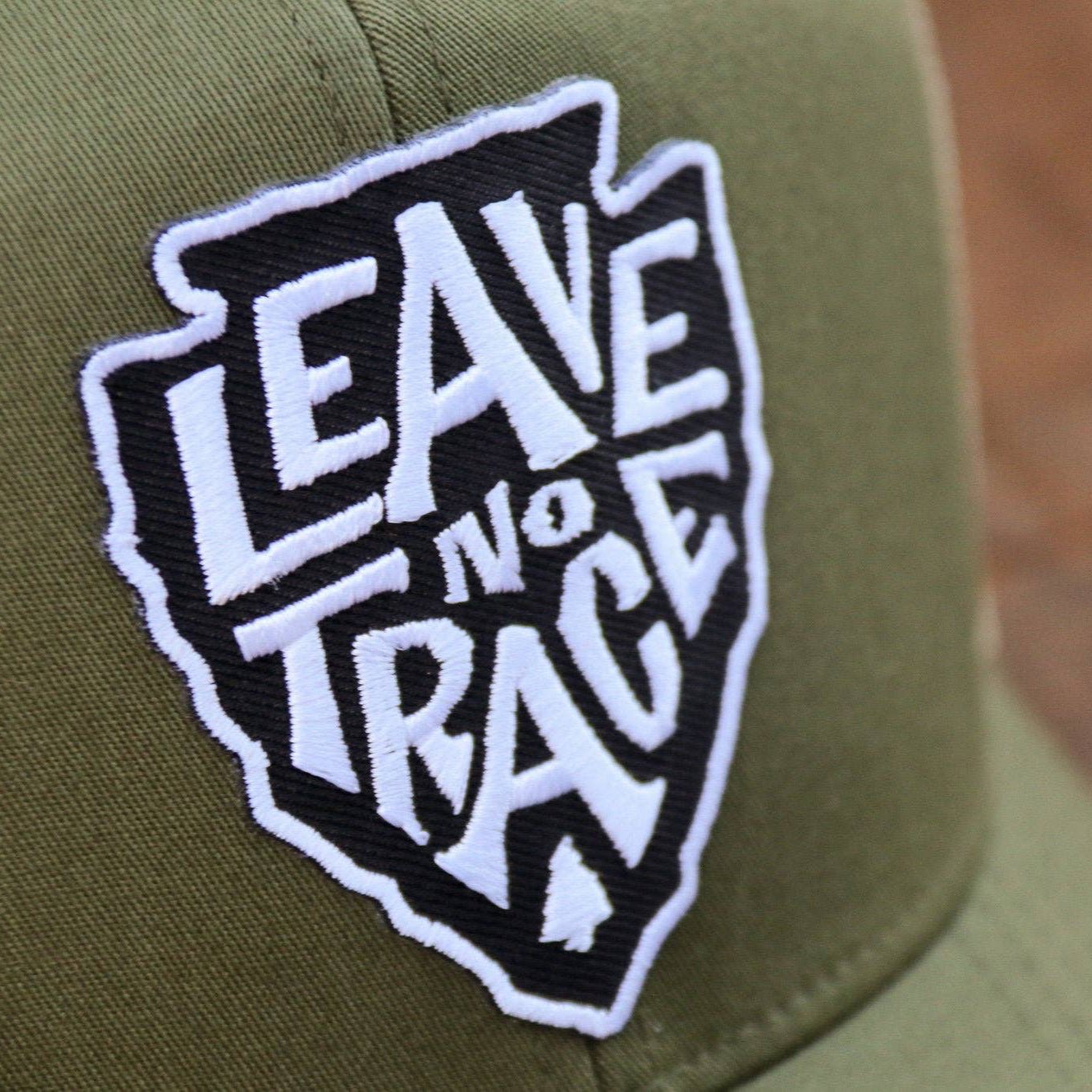"Leave No Trace" Iron On Embroidered Patch - Wander Together Outfitters