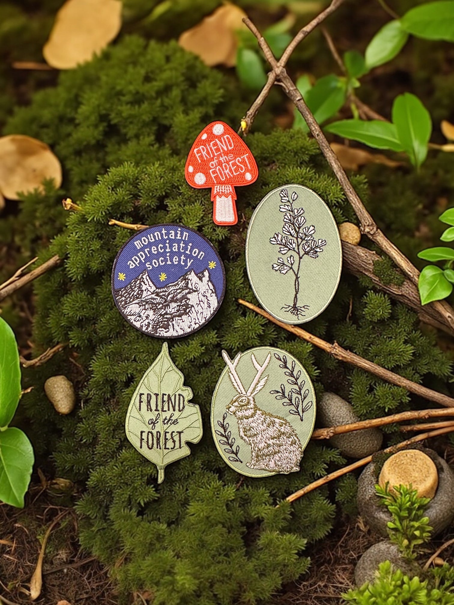 Maidenhair Fern Embroidered Iron On Patch - Wander Together Outfitters