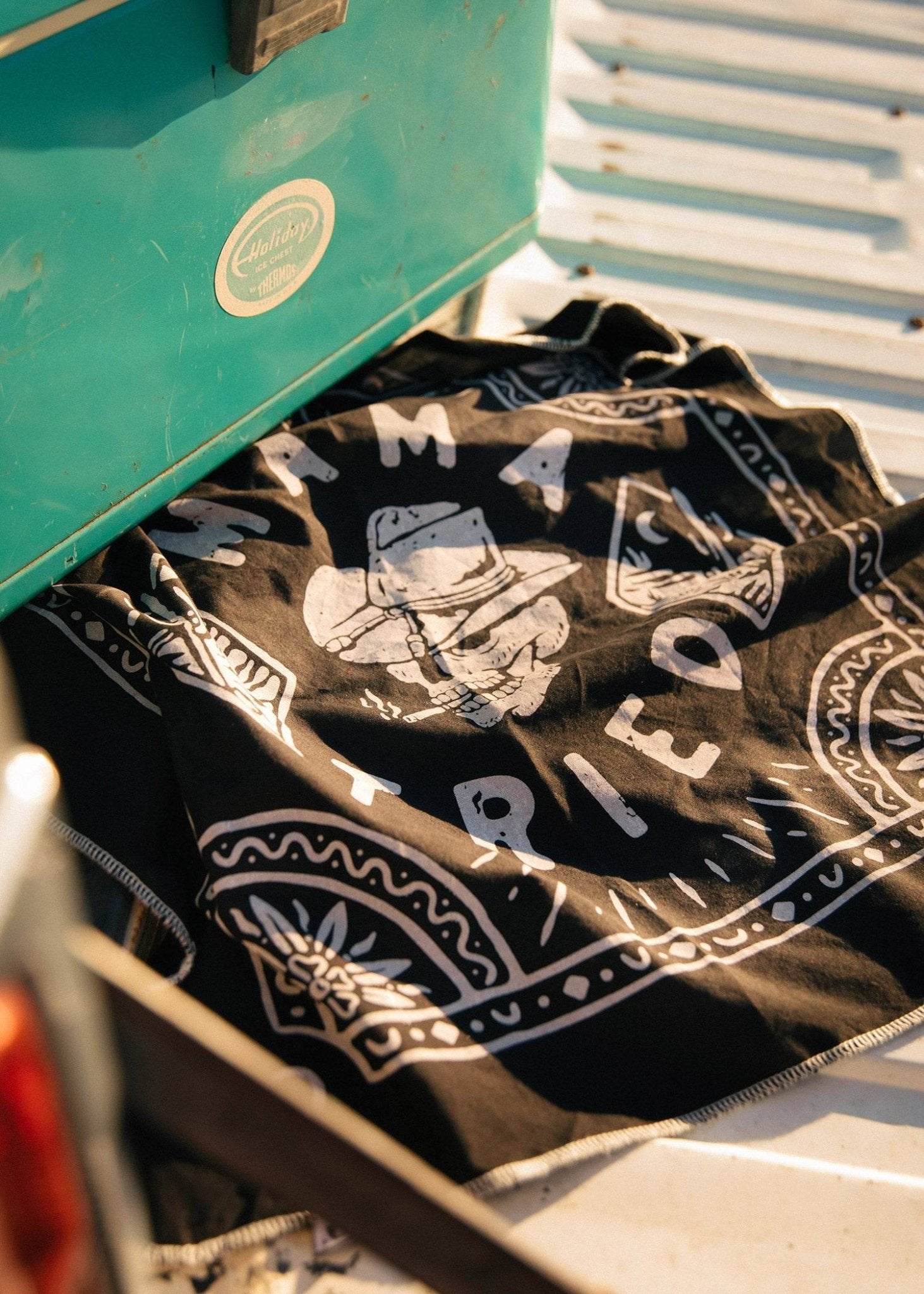 "Mama Tried" Bandana - Wander Together Outfitters