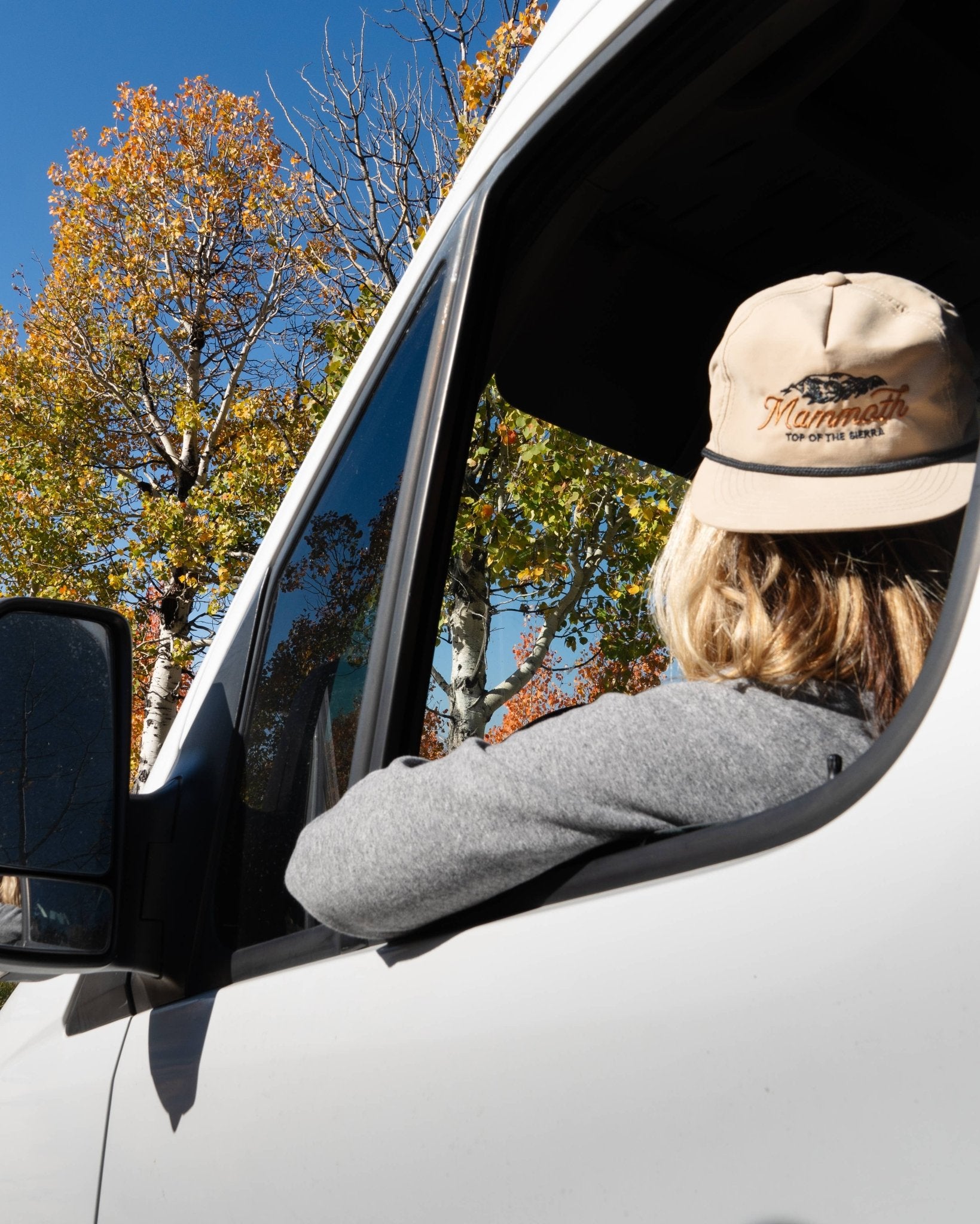 "Mammoth" 5 Panel Hat (Khaki or Navy) - Wander Together Outfitters