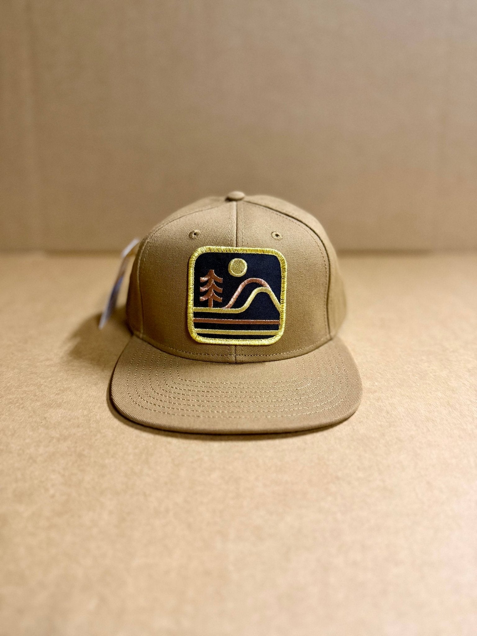 Metallic Mountain Structured Six Panel Hat - Wander Together Outfitters