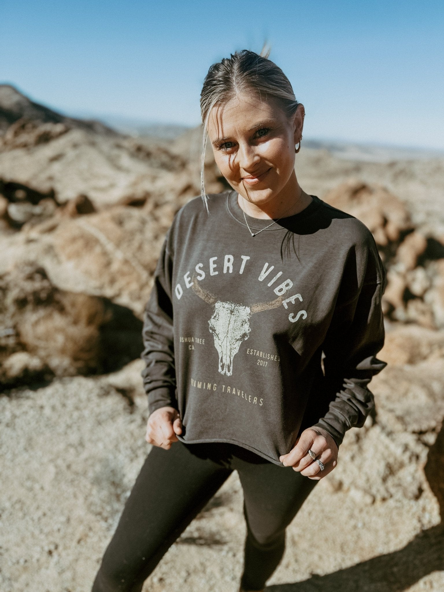 Roaming Desert Vibes Crop - Wander Together Outfitters
