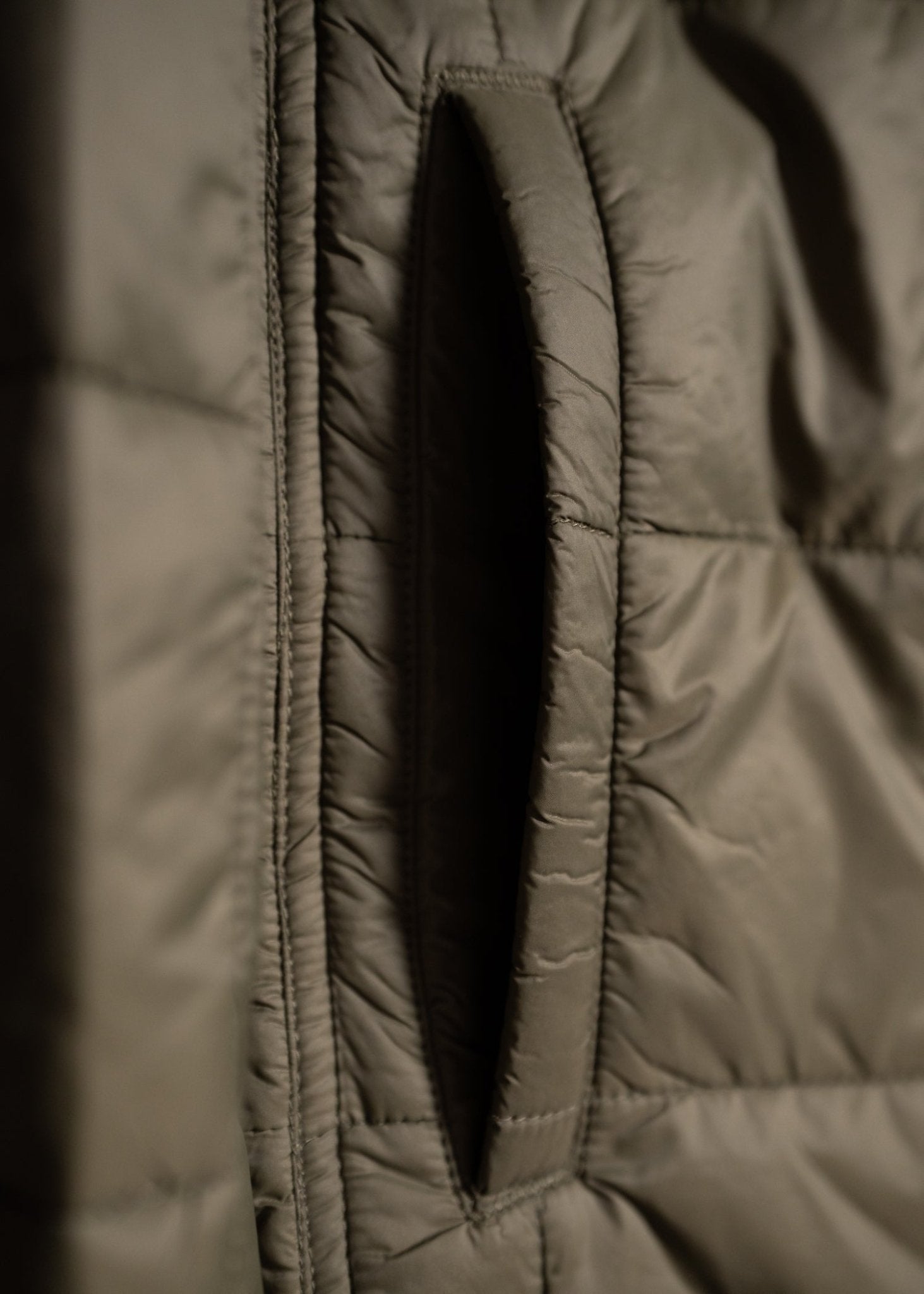 Rogue Jacket - Wander Together Outfitters