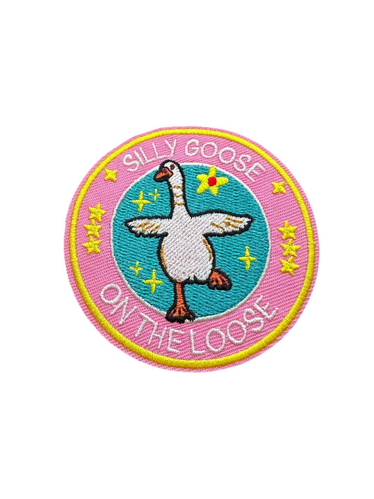 "Silly Goose On The Loose" Round Iron On Patch - Wander Together Outfitters