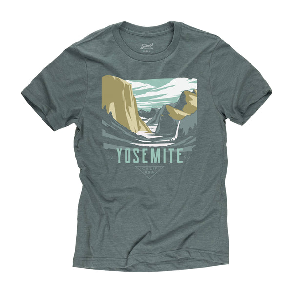 "Yosemite National Park" Unisex T-shirt
