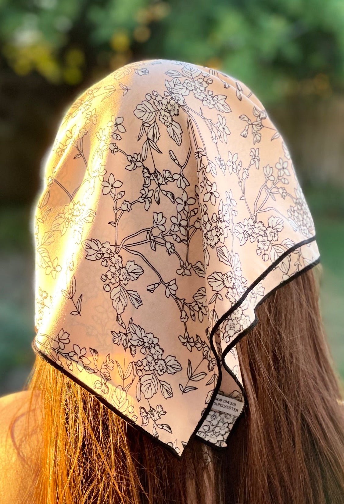 Feminine Floral Bandana - Wander Together Outfitters