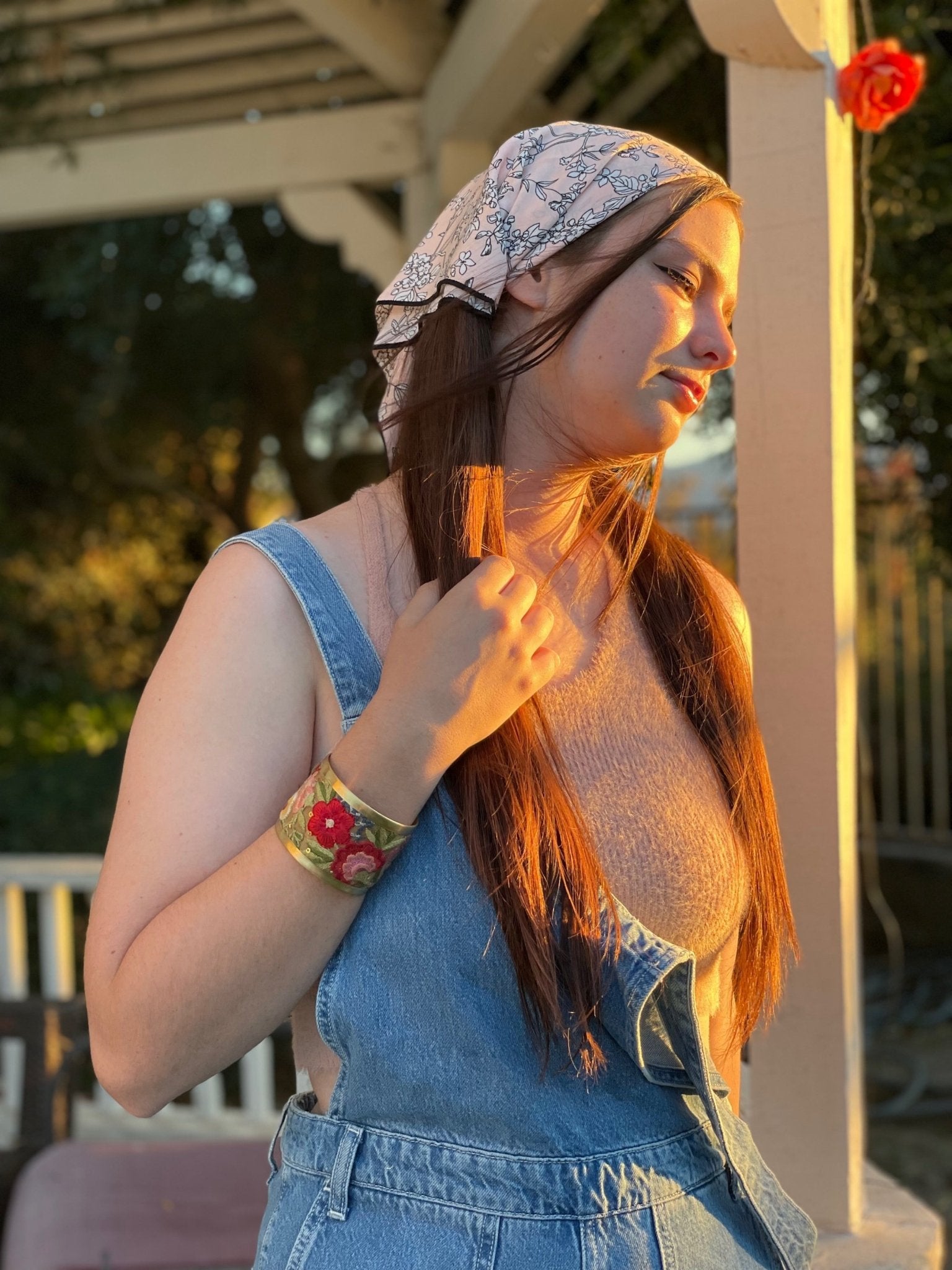 Feminine Floral Bandana - Wander Together Outfitters
