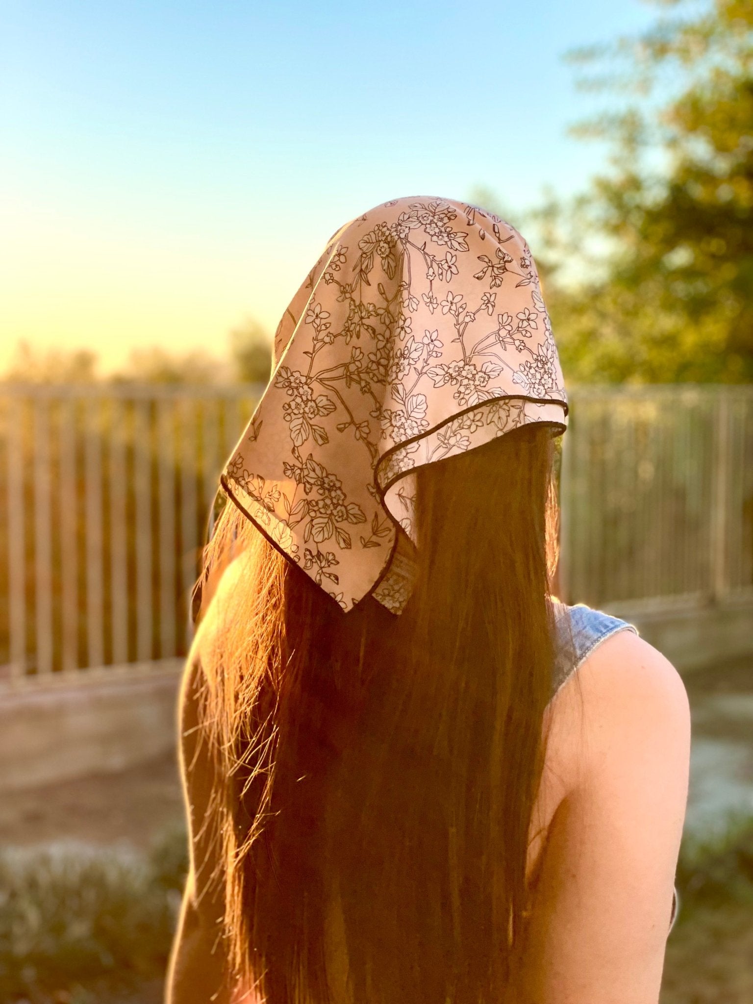Feminine Floral Bandana - Wander Together Outfitters