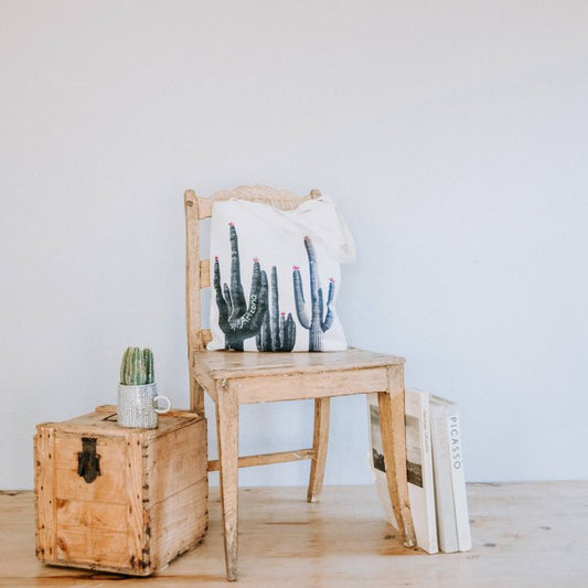 Saguaro Photography Tote - Wander Together Outfitters