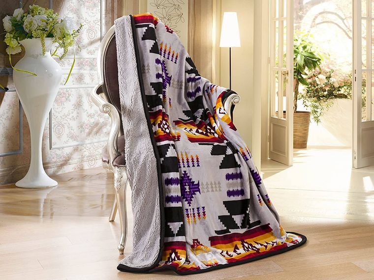 Southwestern Aztec Sherpa Borrego Fleece Throw Blanket (CLEARANCE) - Wander Together Outfitters