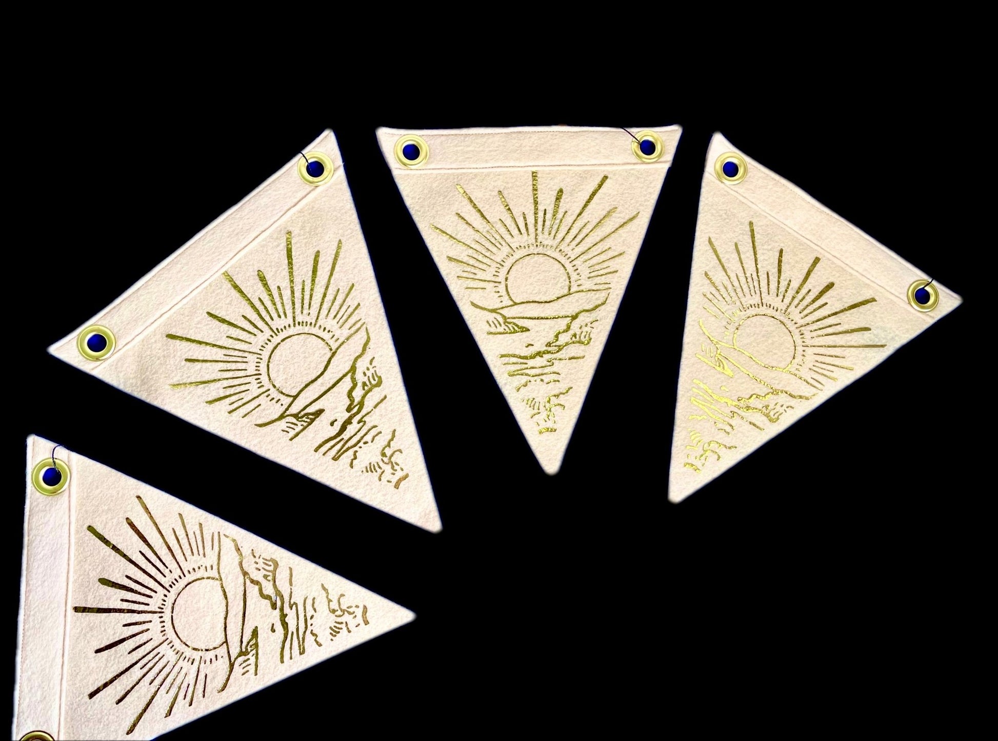 Sunrise Mini Flag - Wander Together Outfitters